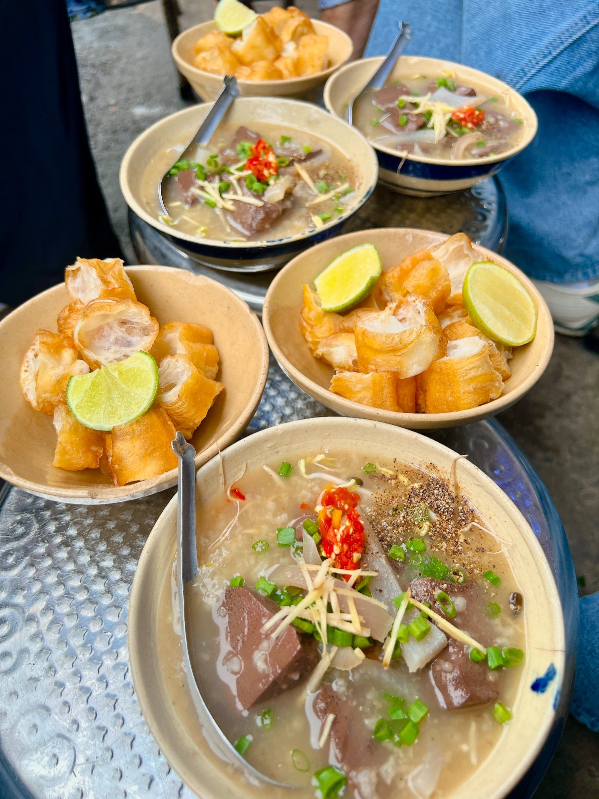 Cháo Huyết Dì Tư