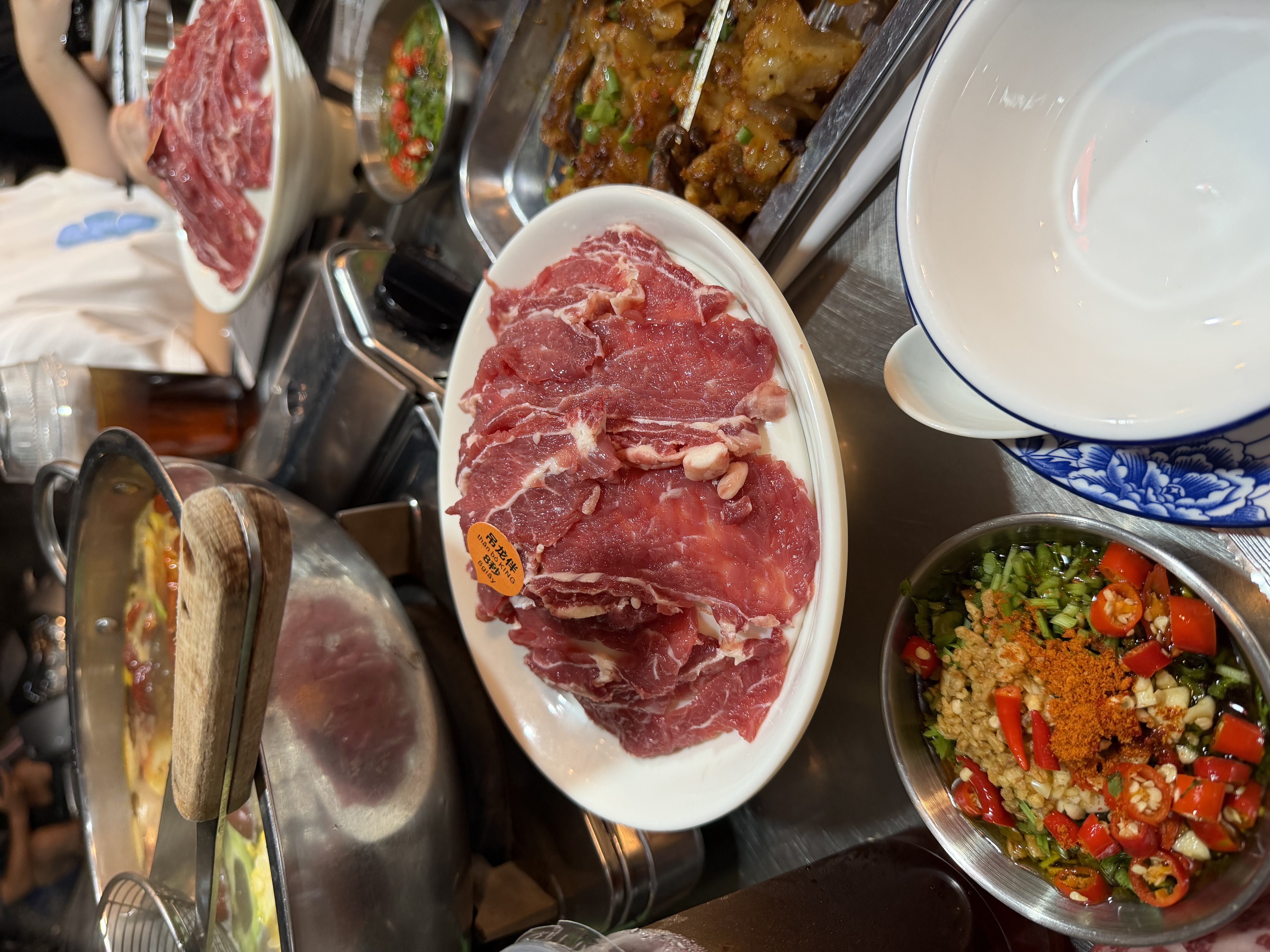 Lẩu Bò Triều Châu Wang He Niu